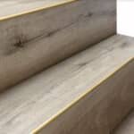 Guardacanto para Piso Vinílico Step Atrim 23 mm Aluminio Oro Mate - Image 3