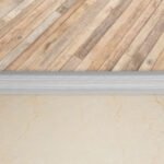 Plana para Piso Vinílico 59.3 mm Aluminio Anodizado Oro Tira 2 m - Image 2