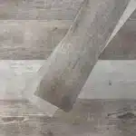 Piso Vinílico Kflooring Roble Gastado GluQuant  2.3 mm LVT Tránsito Comercial Pegable 4.51m²