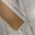 Piso Flotante Frigg Vision Gris Claro 8 mm HDF Simil Madera Alto Tránsito Click 2.71 m² Caja - Image 3