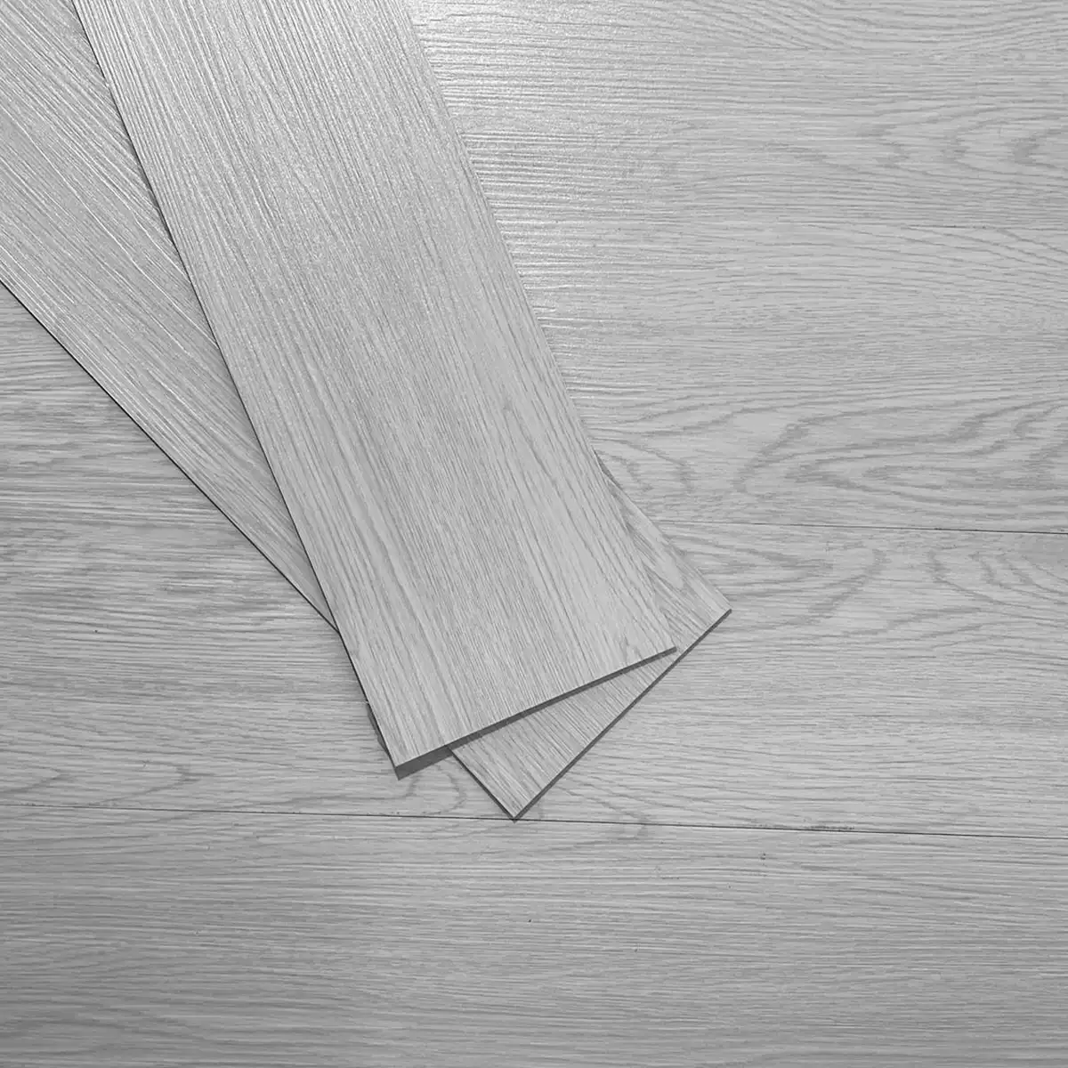 EFLOOR01 -1 Piso Vinílico Autoadhesivo Easyfloor Erme 1.5 mm LVT Tránsito Residencial Frigg 5.02m² - Image 1